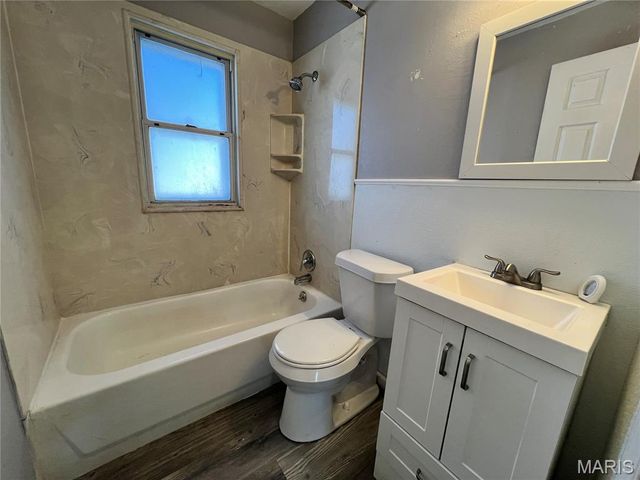 10232 Tappan Drive, St Louis, MO 63137