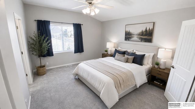 13911 Springview Drive, Papillion, NE 68133