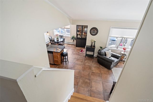 237 Linden Street, Massapequa Park, NY 11762