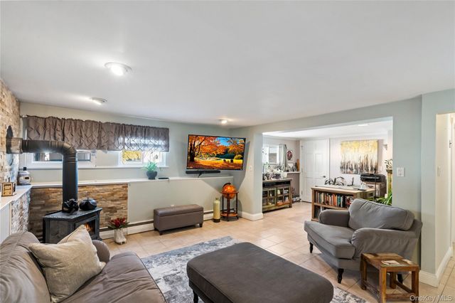 237 Linden Street, Massapequa Park, NY 11762