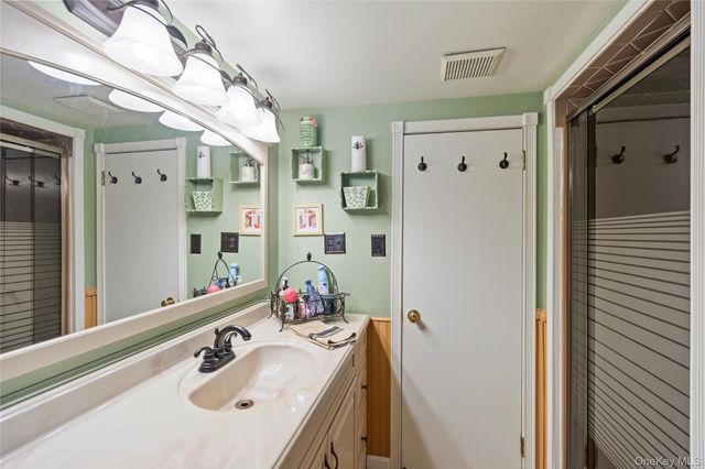 237 Linden Street, Massapequa Park, NY 11762