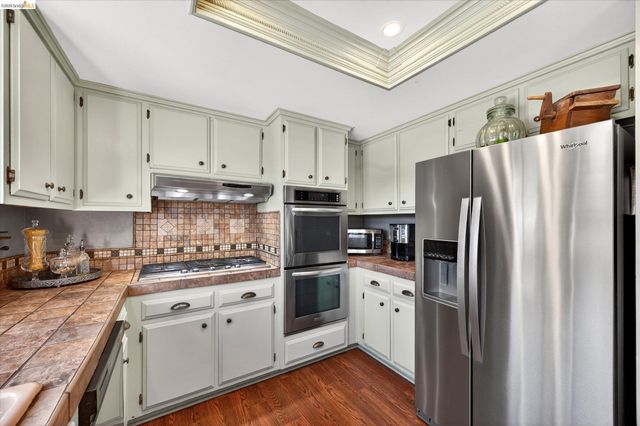 2458 Grimsby Dr, Antioch, CA 94509