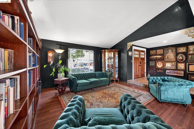 2458 Grimsby Dr, Antioch, CA 94509