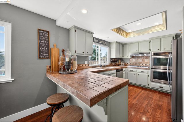 2458 Grimsby Dr, Antioch, CA 94509