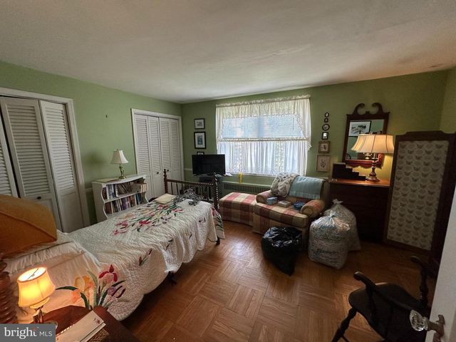 2910 DISSTON ST, Philadelphia, PA 19149