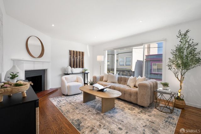 3810 Folsom Street, San Francisco, CA 94110