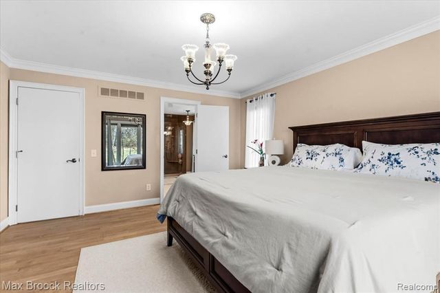 1840 Wexport Lane, Commerce Twp, MI 48382