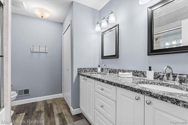 1840 Wexport Lane, Commerce Twp, MI 48382