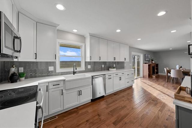 37755 W 159th Street, Edgerton, KS 66021