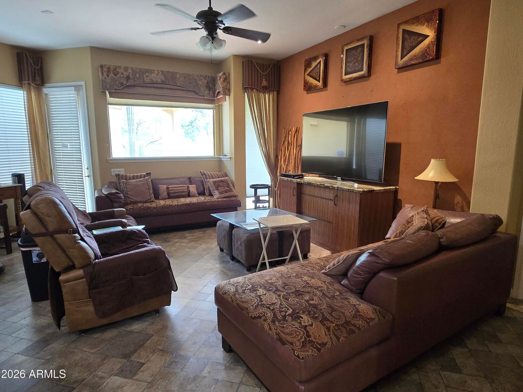 Image 4 of property listing at 11390 N 78th Street, Scottsdale, AZ 85260