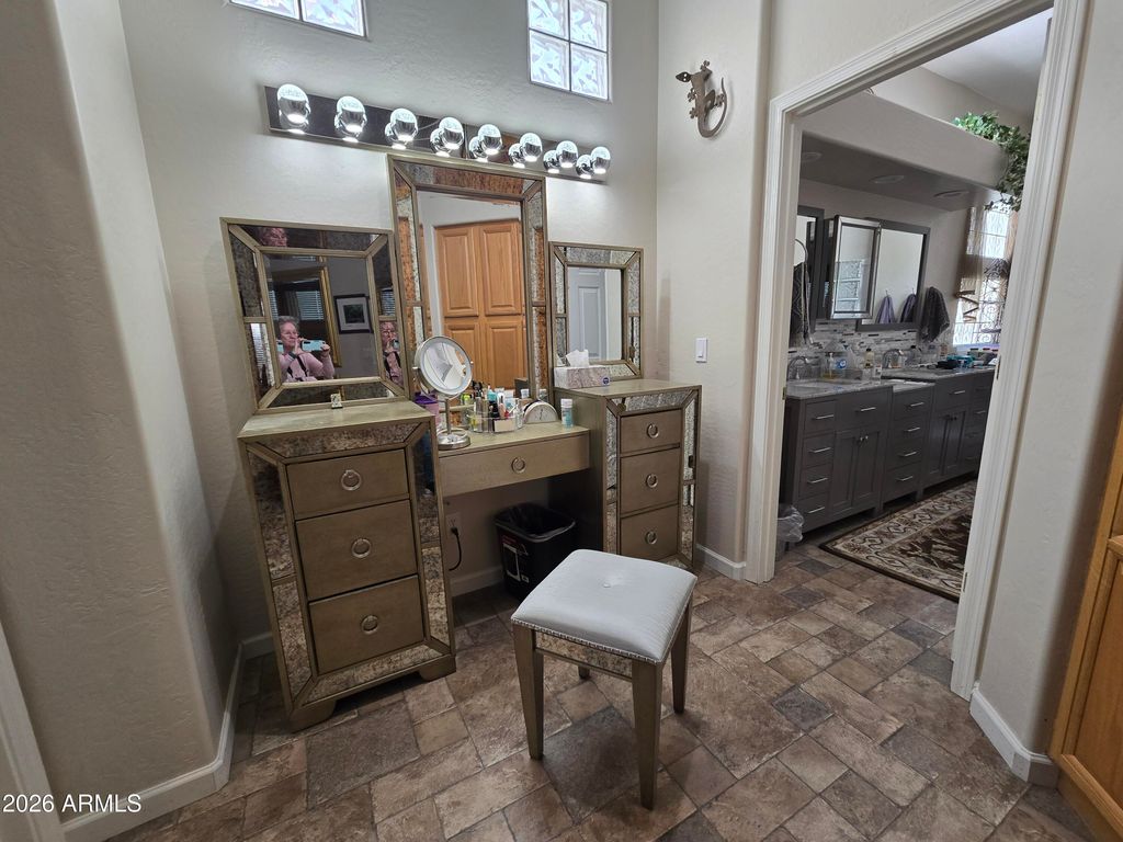 Image 7 of property listing at 11390 N 78th Street, Scottsdale, AZ 85260