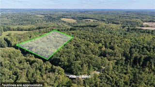 225 Kuzma Rd, West Sunbury, PA 16061