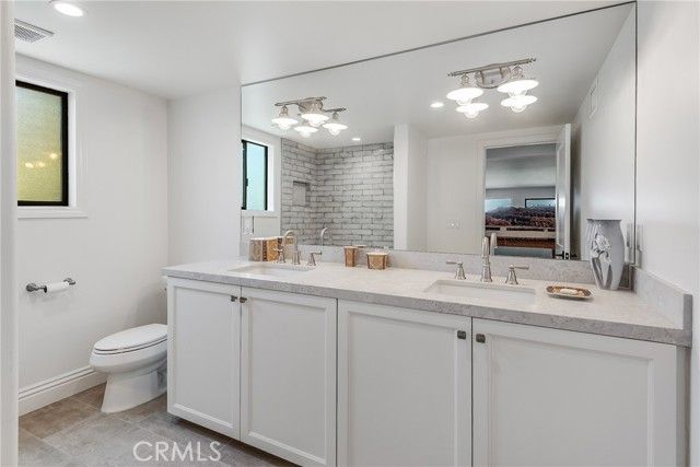 3300 Crownview Drive, Rancho Palos Verdes, CA 90275