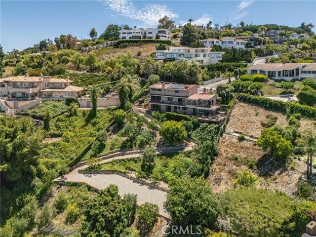 3300 Crownview Drive, Rancho Palos Verdes, CA 90275