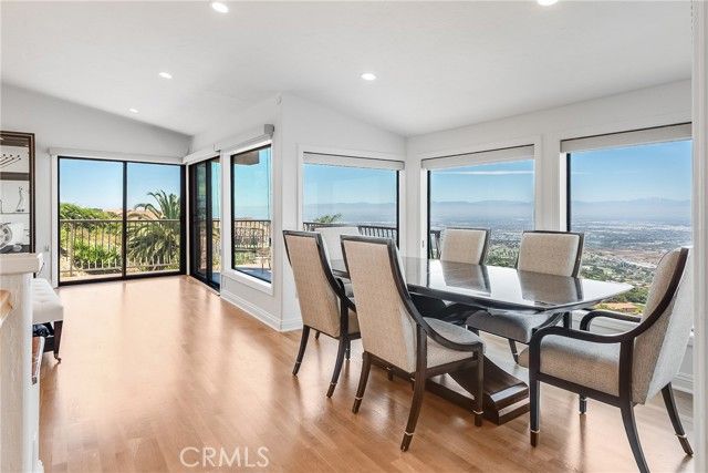 3300 Crownview Drive, Rancho Palos Verdes, CA 90275