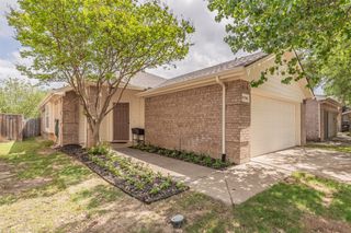 11736 Cottontail Drive, Fort Worth, TX 76244