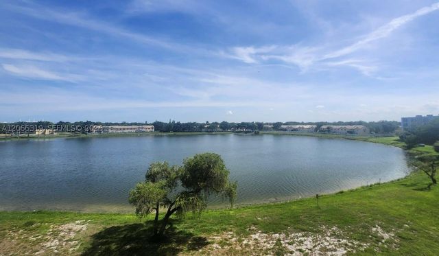 8600 N Sherman Cir 507, Miramar, FL 33025