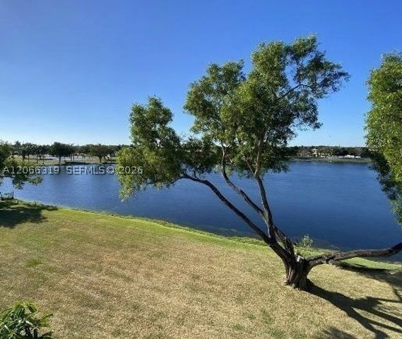 8600 N Sherman Cir 507, Miramar, FL 33025