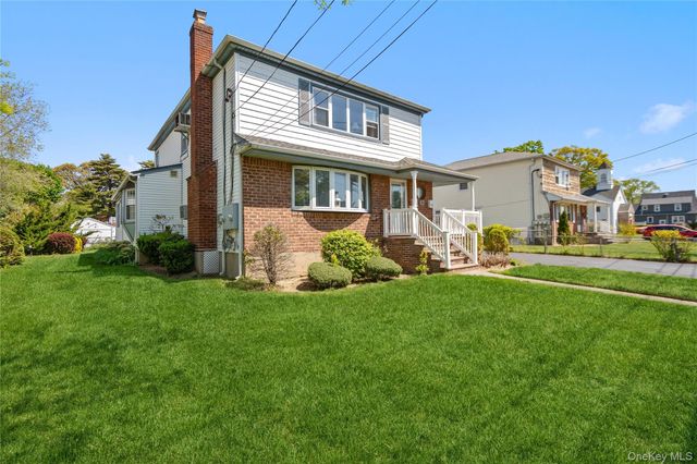 77 Hendrickson Avenue, Lynbrook, NY 11563