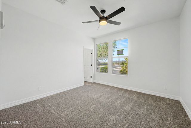 3773 W ABRAMS Drive, New River, AZ 85087