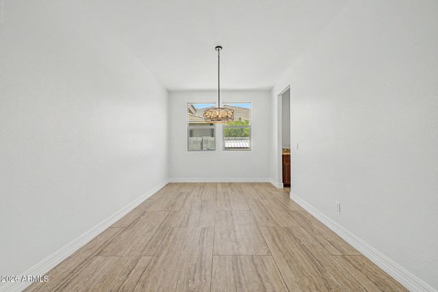 3773 W ABRAMS Drive, New River, AZ 85087