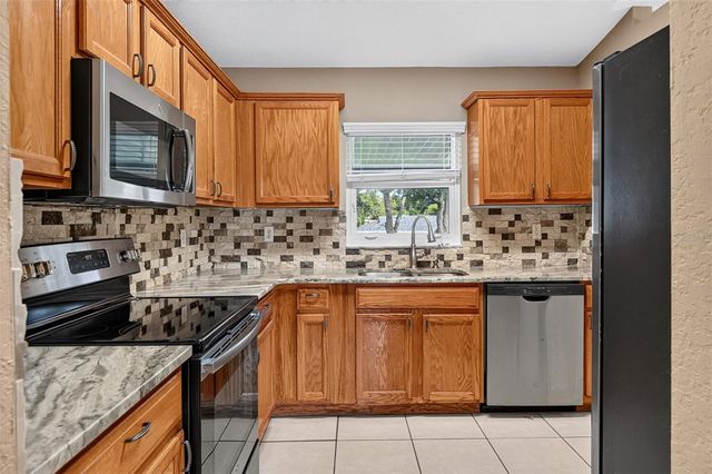 11148 LINDEN DRIVE, Spring Hill, FL 34609