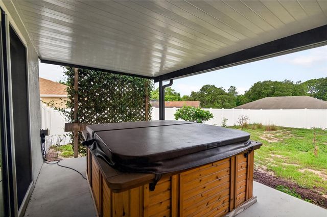 11148 LINDEN DRIVE, Spring Hill, FL 34609