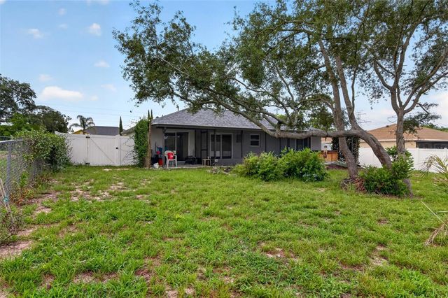 11148 LINDEN DRIVE, Spring Hill, FL 34609