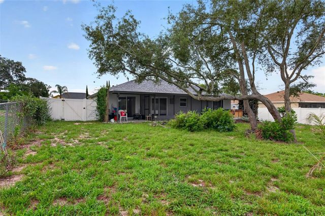 11148 LINDEN DRIVE, Spring Hill, FL 34609