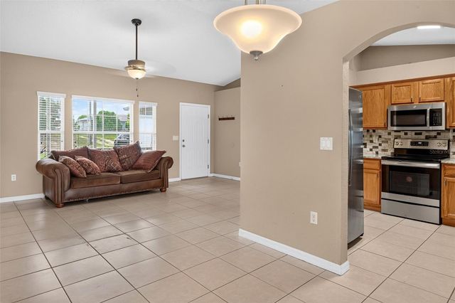 11148 LINDEN DRIVE, Spring Hill, FL 34609
