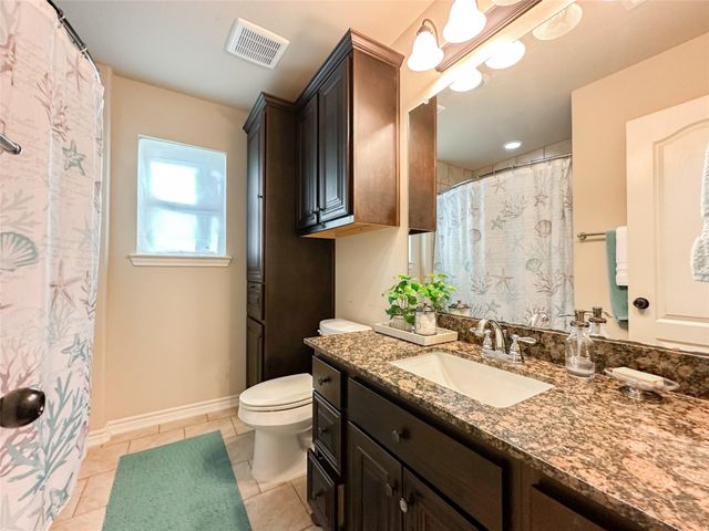 2818 Rustic Wood Lane, Rosharon, TX 77583