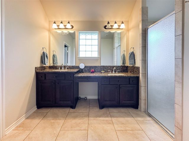 2818 Rustic Wood Lane, Rosharon, TX 77583