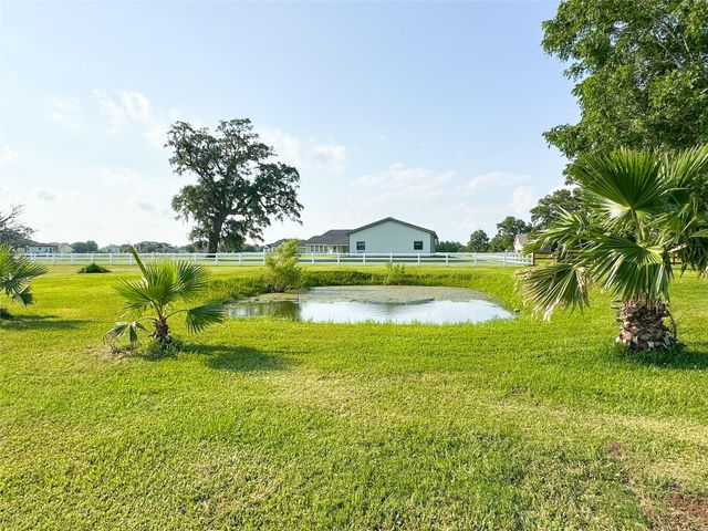 2818 Rustic Wood Lane, Rosharon, TX 77583