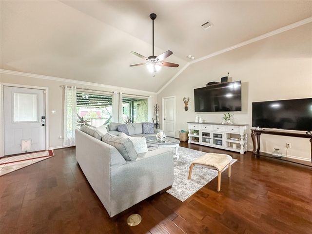 2818 Rustic Wood Lane, Rosharon, TX 77583