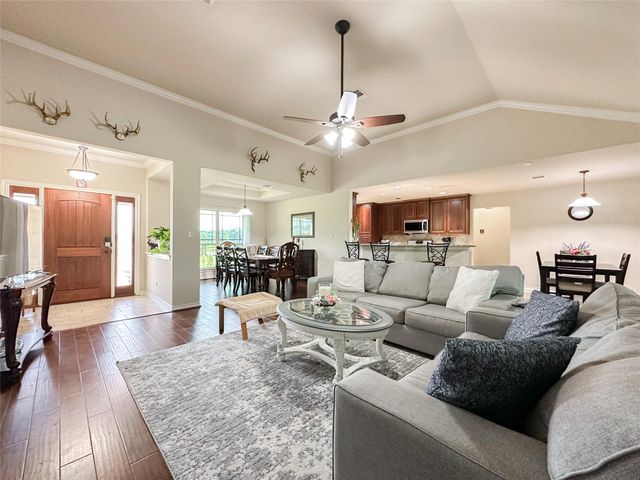 2818 Rustic Wood Lane, Rosharon, TX 77583