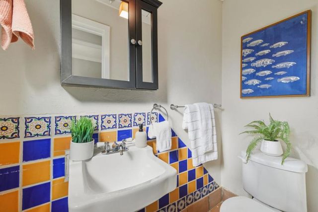 1761 Klamath Avenue, San Mateo, CA 94403