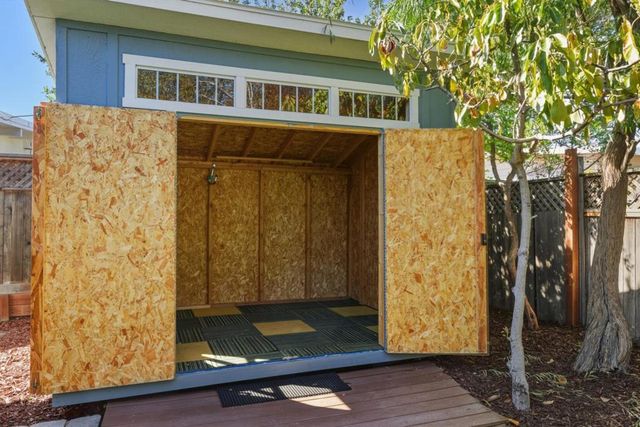 1761 Klamath Avenue, San Mateo, CA 94403