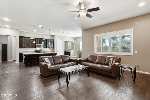 21275 W SYCAMORE Drive, Buckeye, AZ 85396