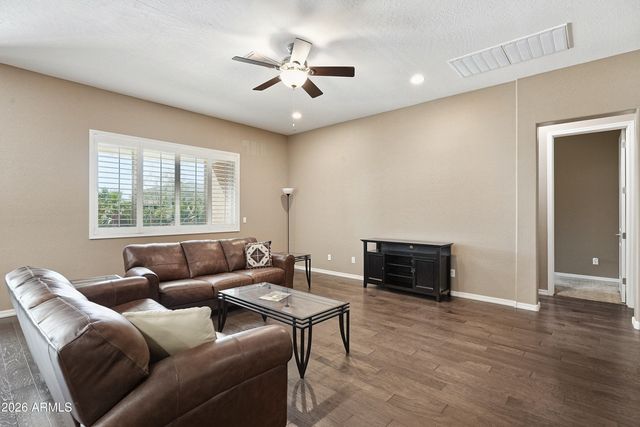 21275 W SYCAMORE Drive, Buckeye, AZ 85396