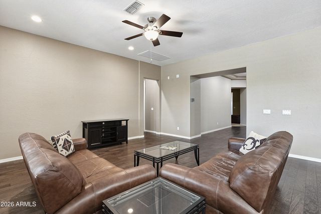 21275 W SYCAMORE Drive, Buckeye, AZ 85396