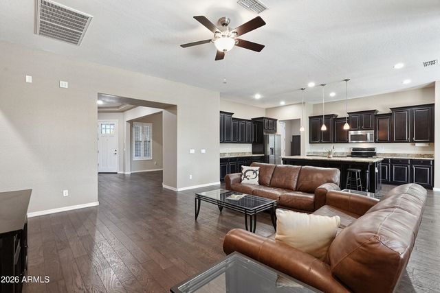 21275 W SYCAMORE Drive, Buckeye, AZ 85396