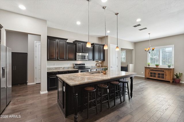 21275 W SYCAMORE Drive, Buckeye, AZ 85396