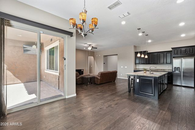 21275 W SYCAMORE Drive, Buckeye, AZ 85396