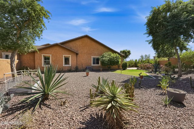 21275 W SYCAMORE Drive, Buckeye, AZ 85396