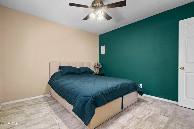 880 Delhi Drive, Socorro, TX 79927
