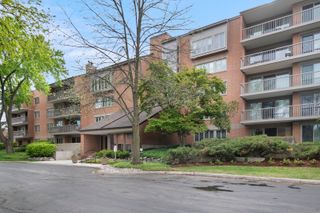 44 Park Lane 223, Park Ridge, IL 60068