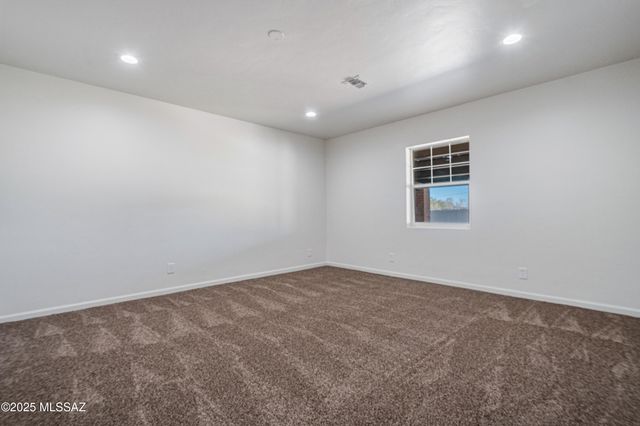 8323 W Tangerine Road, Marana, AZ 85658