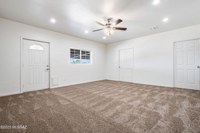 8323 W Tangerine Road, Marana, AZ 85658