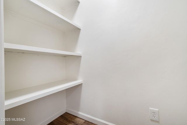 8323 W Tangerine Road, Marana, AZ 85658