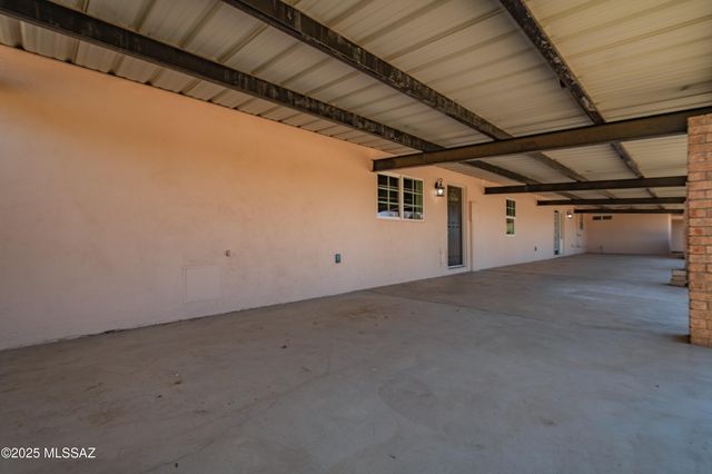 8323 W Tangerine Road, Marana, AZ 85658